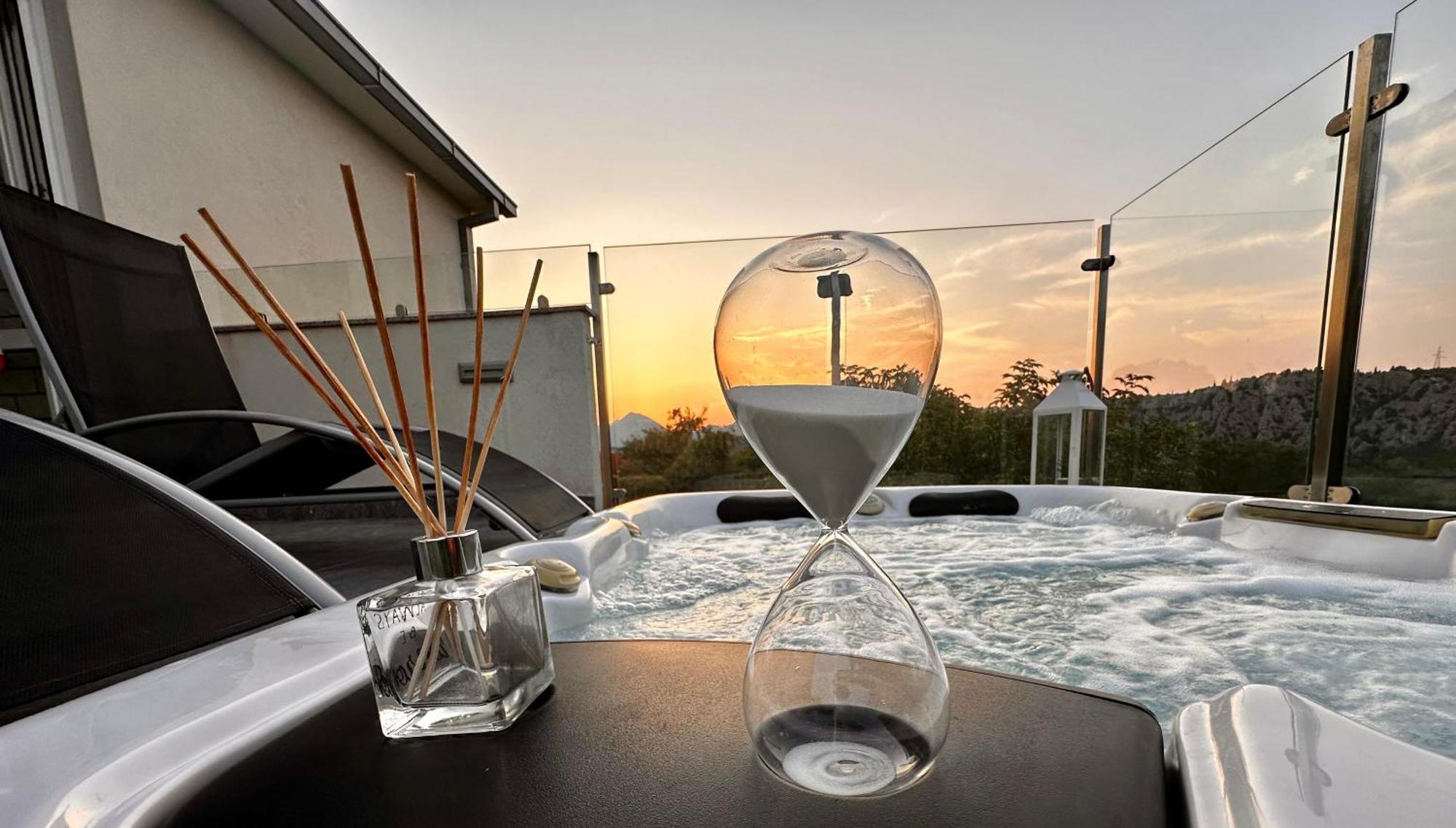 Summer House Nika With Jacuzzi Slime 外观 照片